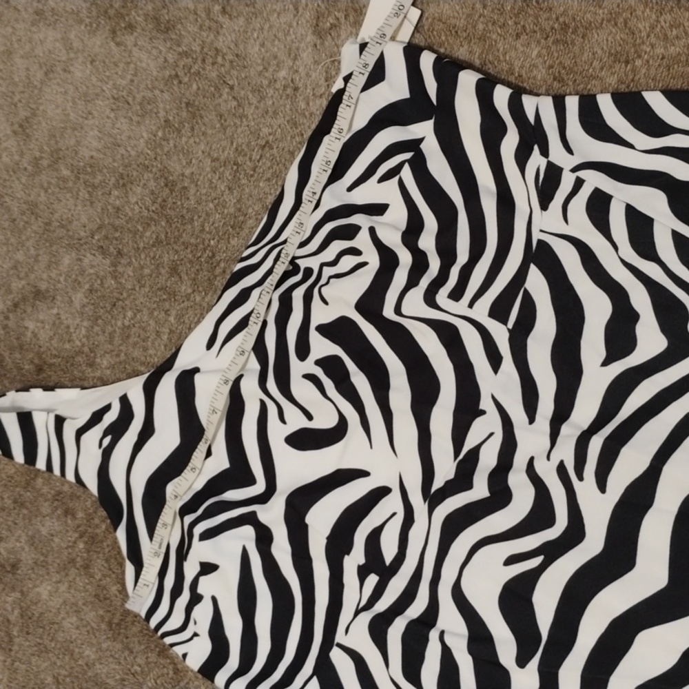 Eloquii NWT Zebra One Shoulder Maxi Dress With Slit - Picture 3 of 10